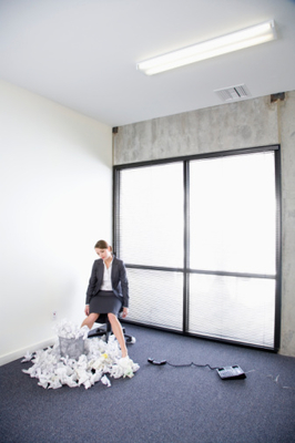 智能家居公司涉足二手日用百貨的經營范圍探析與策略展望